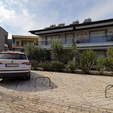 Apartment Vicktoria Deluxe With 2 Bedrooms