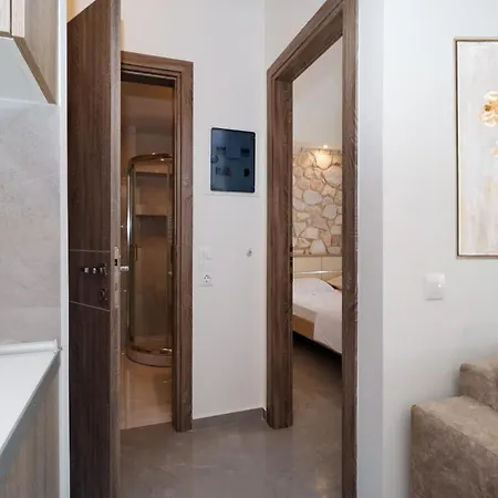 Apartment Vicktoria Deluxe With 2 Bedrooms Hanioti
